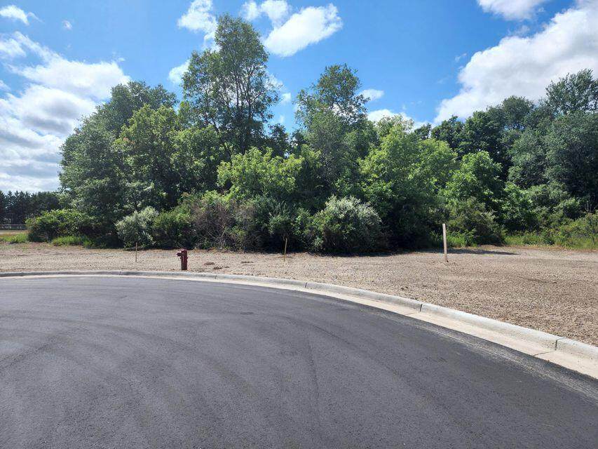 02 Rust Ave - Photo 1