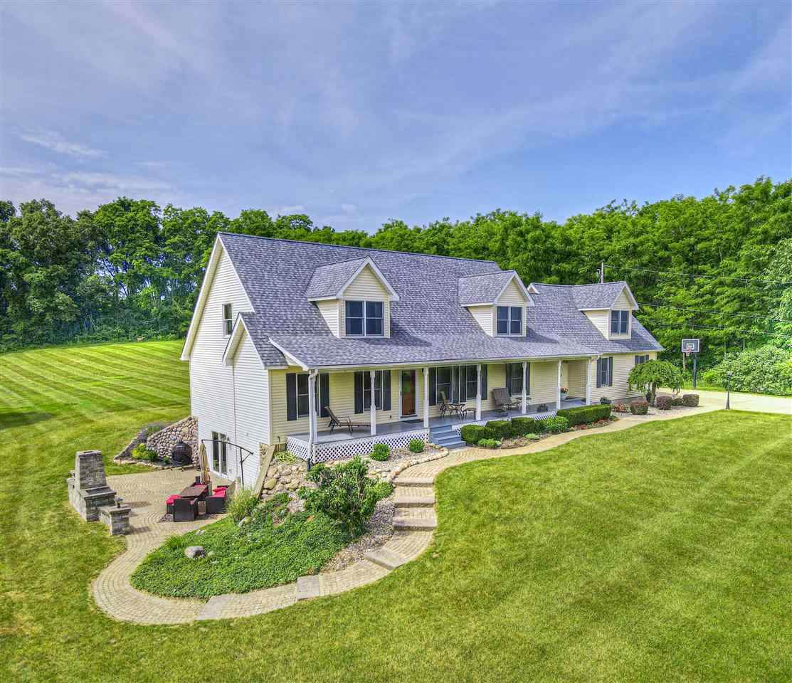 8445 Seymour Road - Photo 1