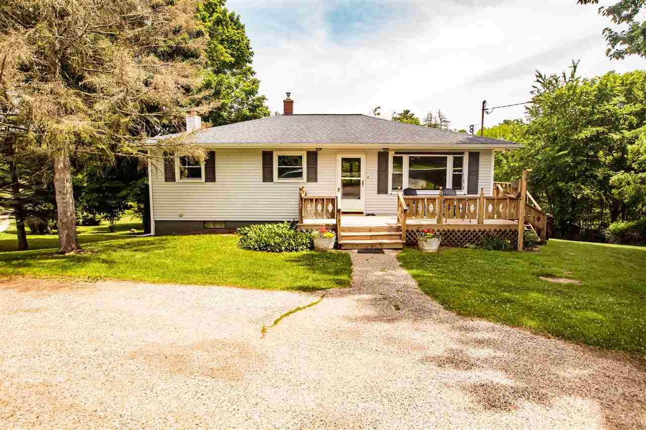 4925 Main Street - Photo 1