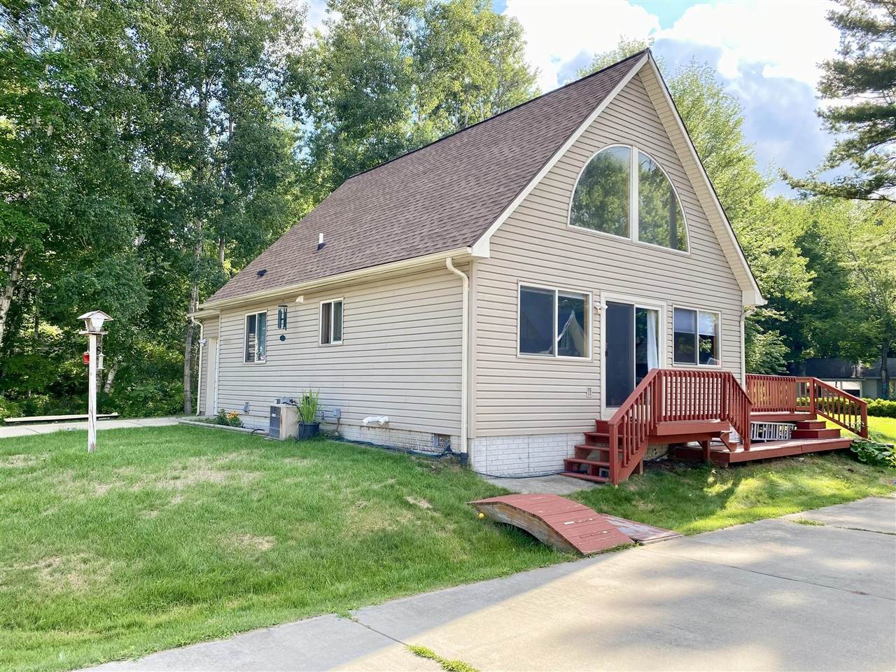 7785 B Court - Photo 1