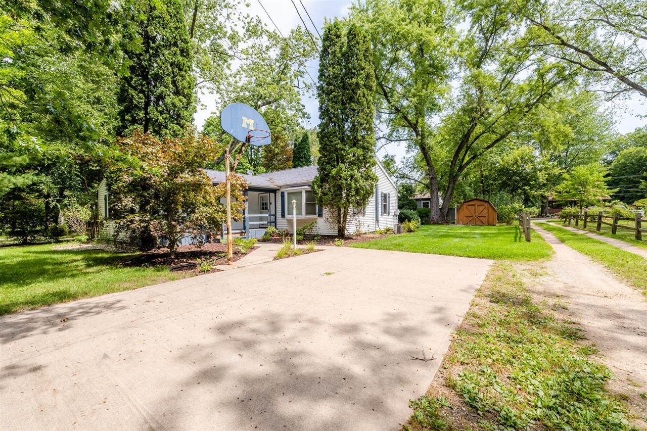 12169 Wolcott Avenue - Photo 1
