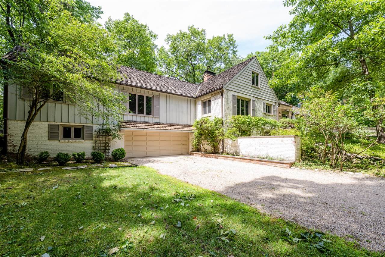 4985 Wildwood Drive - Photo 1