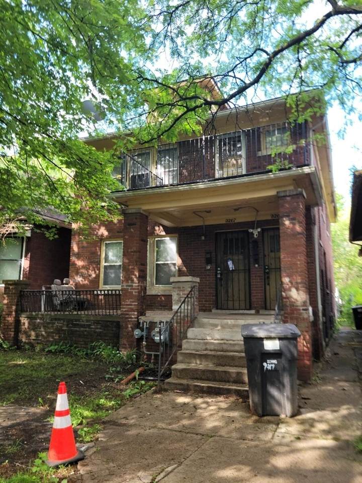 9267 Yellowstone Street - Photo 1