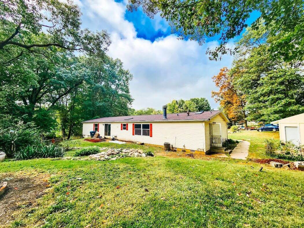 11216 Opel Drive - Photo 1