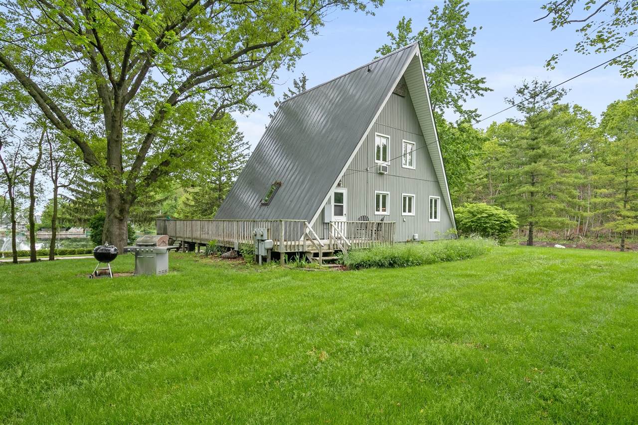5340 Notre Dame Avenue - Photo 1