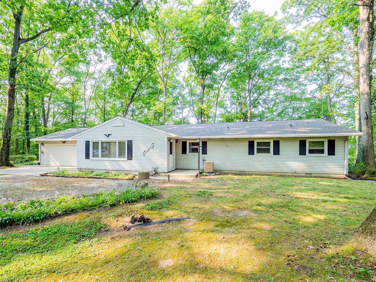 1109 Buffalo Street - Photo 1