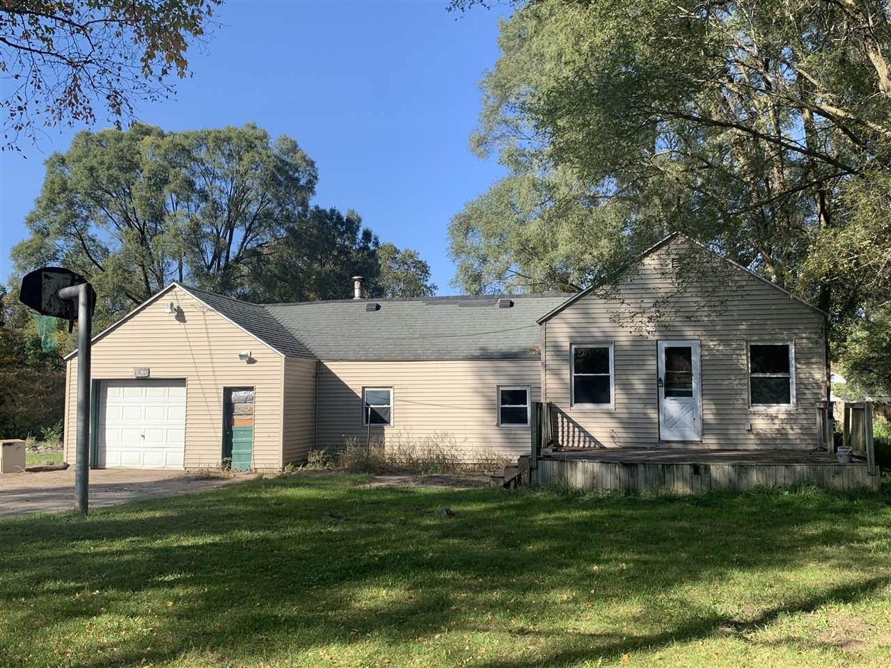 421 Michigan Avenue - Photo 1
