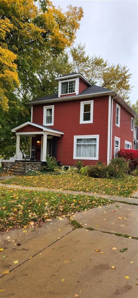724 Mansion Street - Photo 1