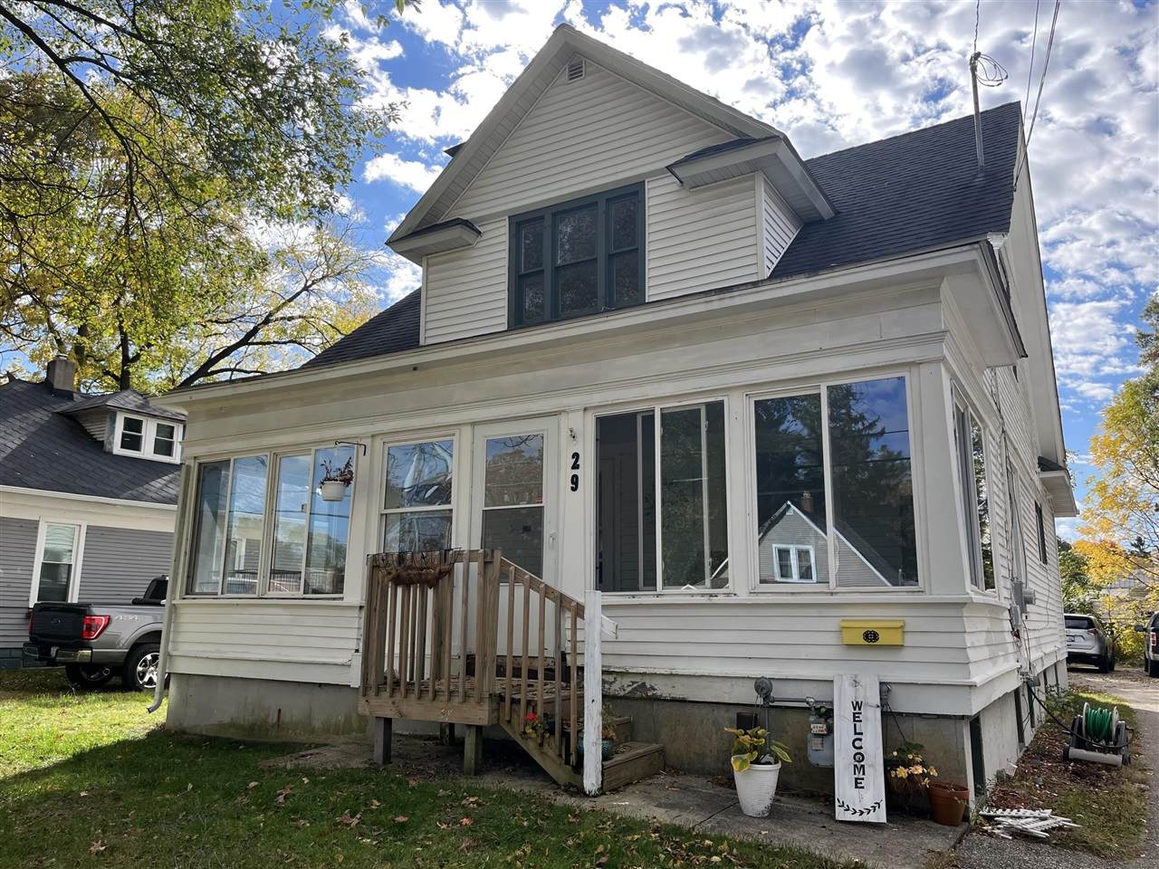 29 Willard Avenue - Photo 1
