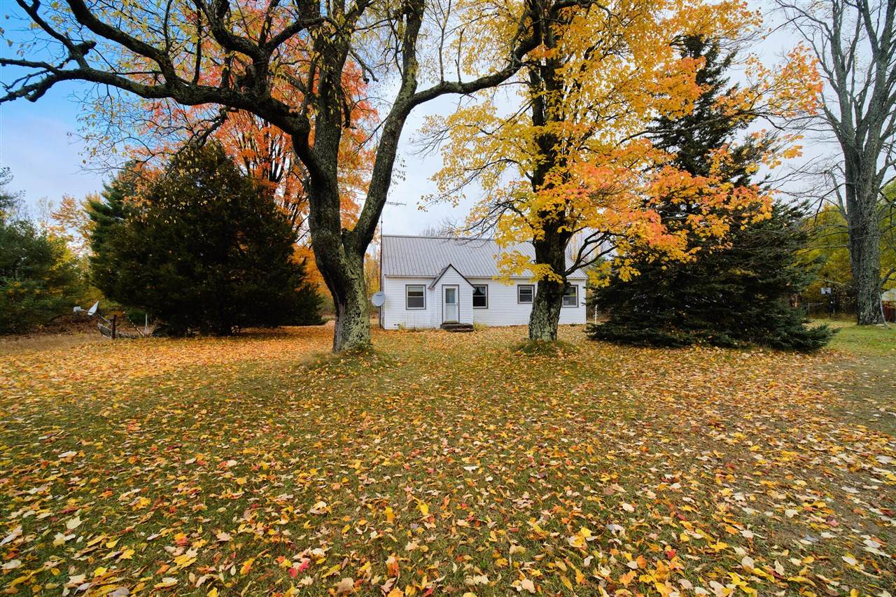 15110 Pihl Road - Photo 1