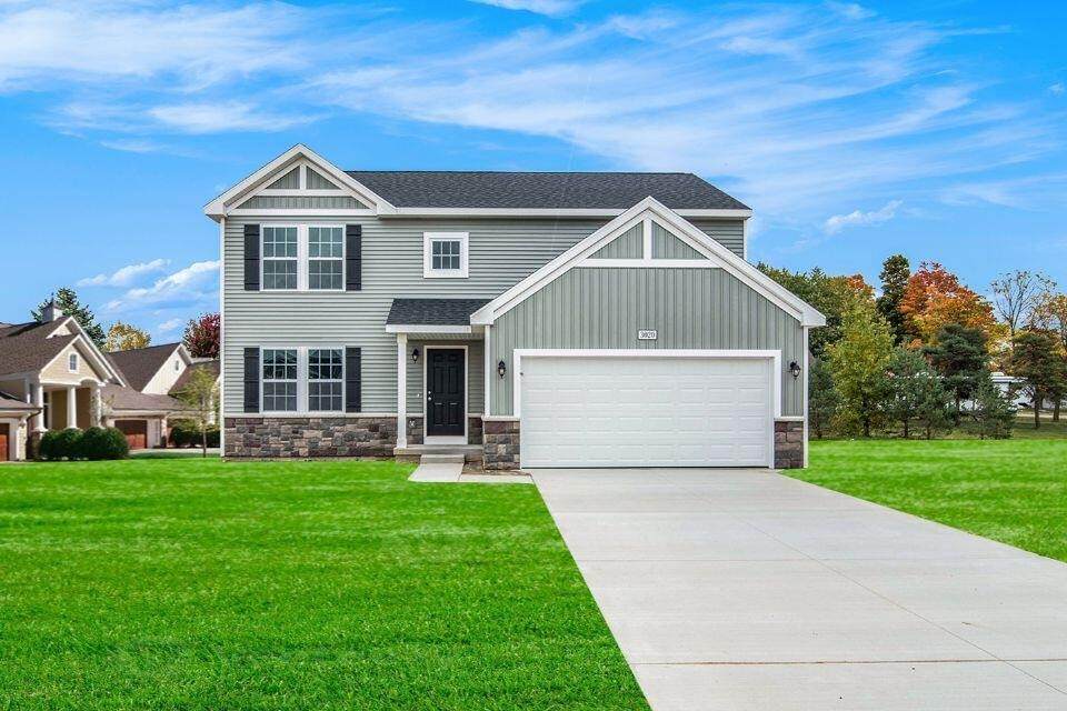 47680 Silver Oaks Court W - Photo 1