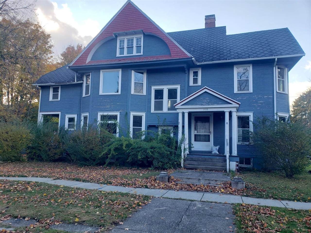 302 Berrien Street - Photo 1