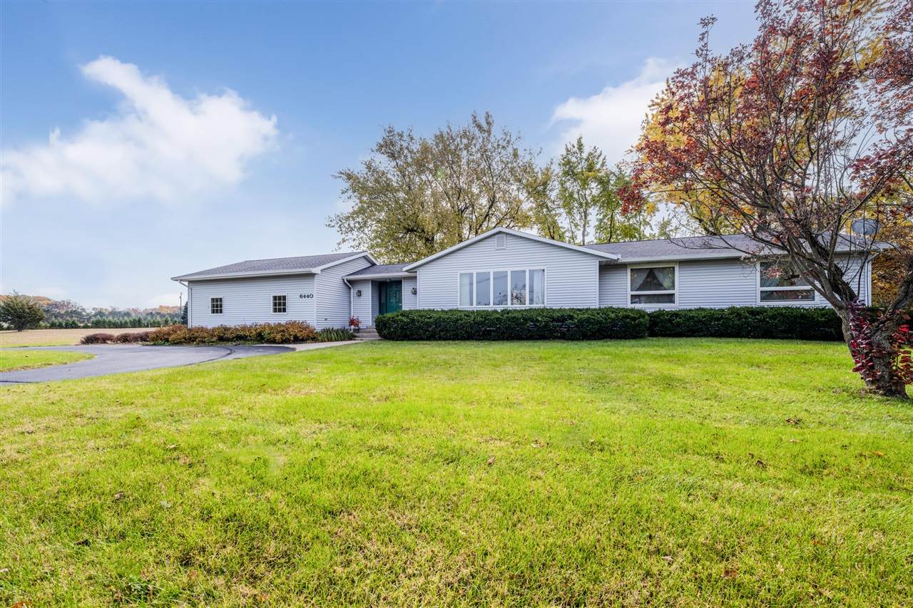 6440 Napier Avenue - Photo 1