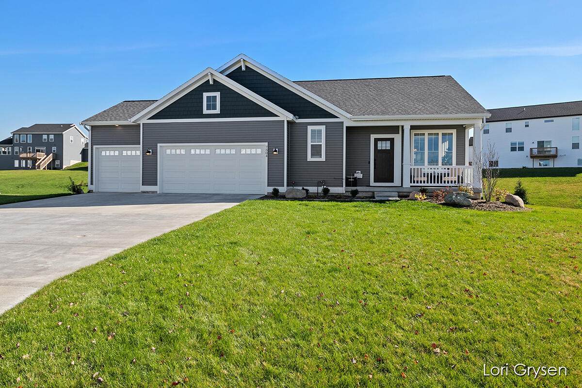 7504 Rivertrail Court - Photo 1