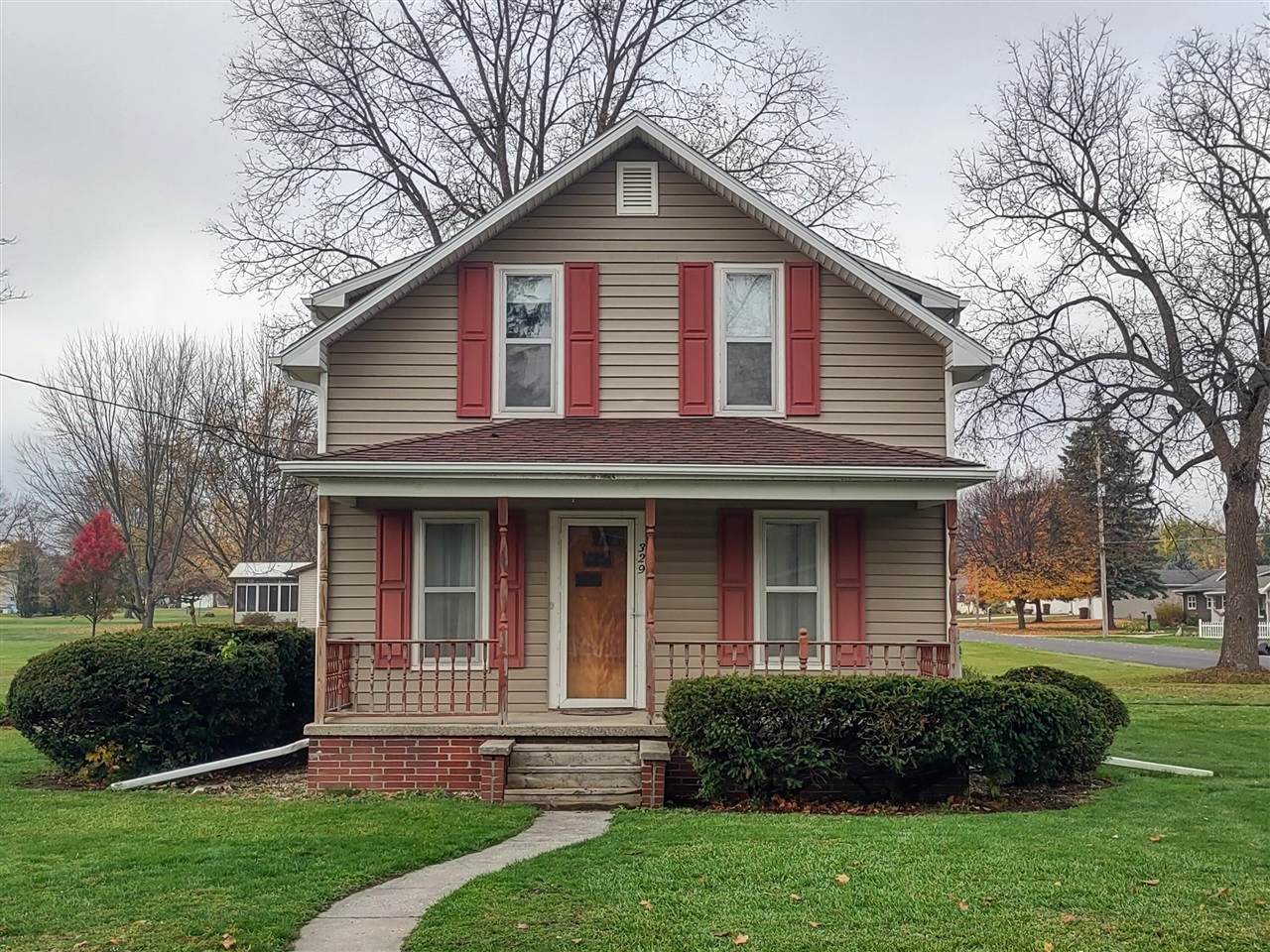 329 Union Street - Photo 1