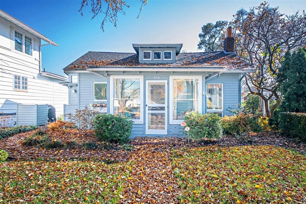 345 Ridgeway Street - Photo 1