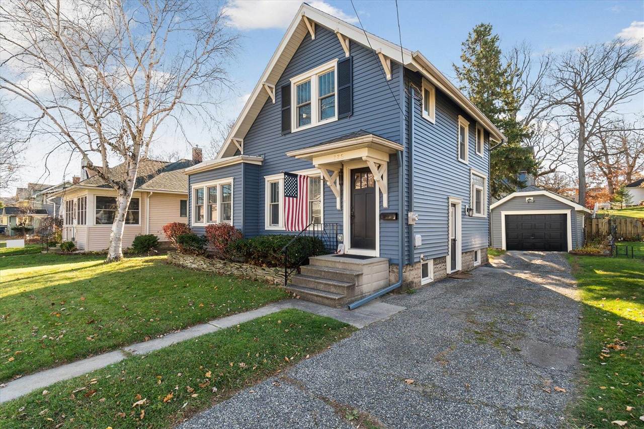 725 Glenwood Ave Avenue - Photo 1