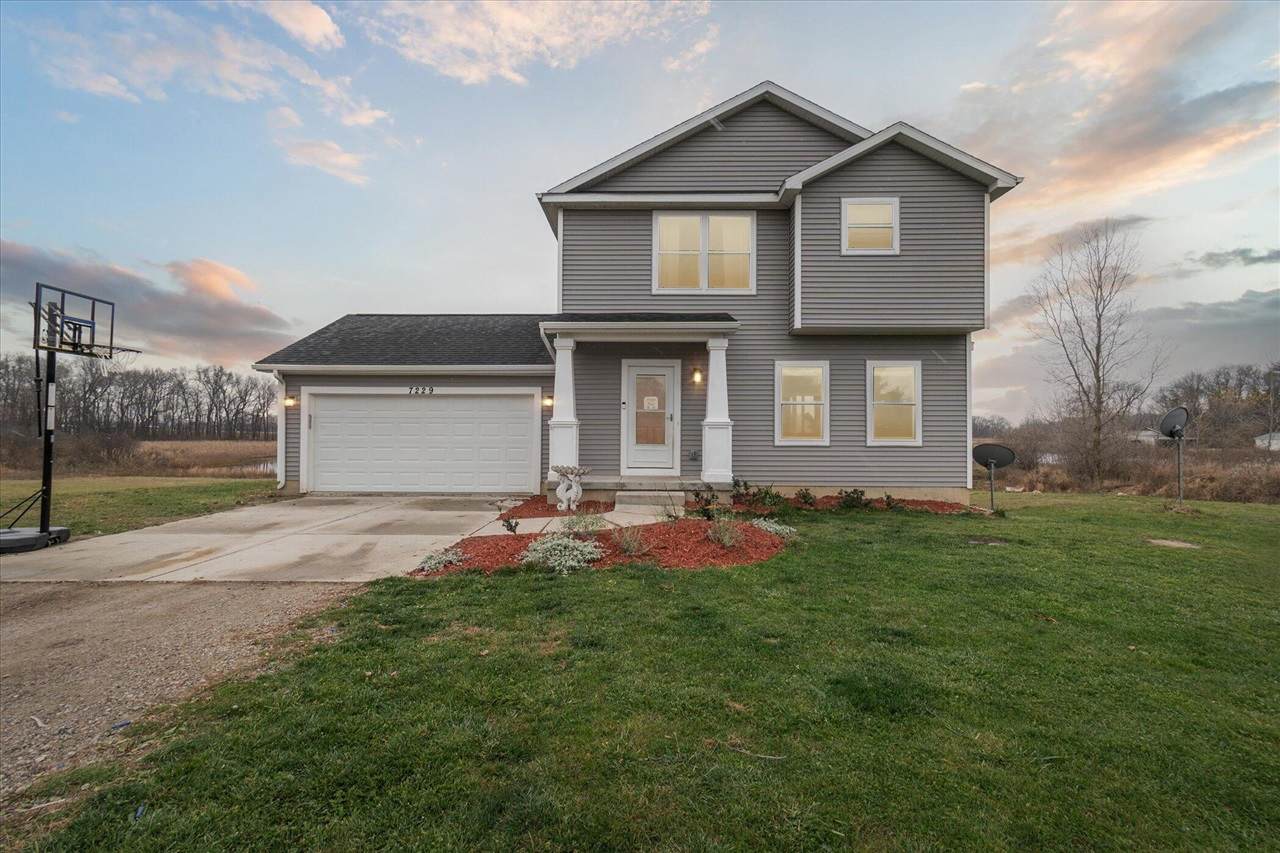 7229 Prater Drive - Photo 1