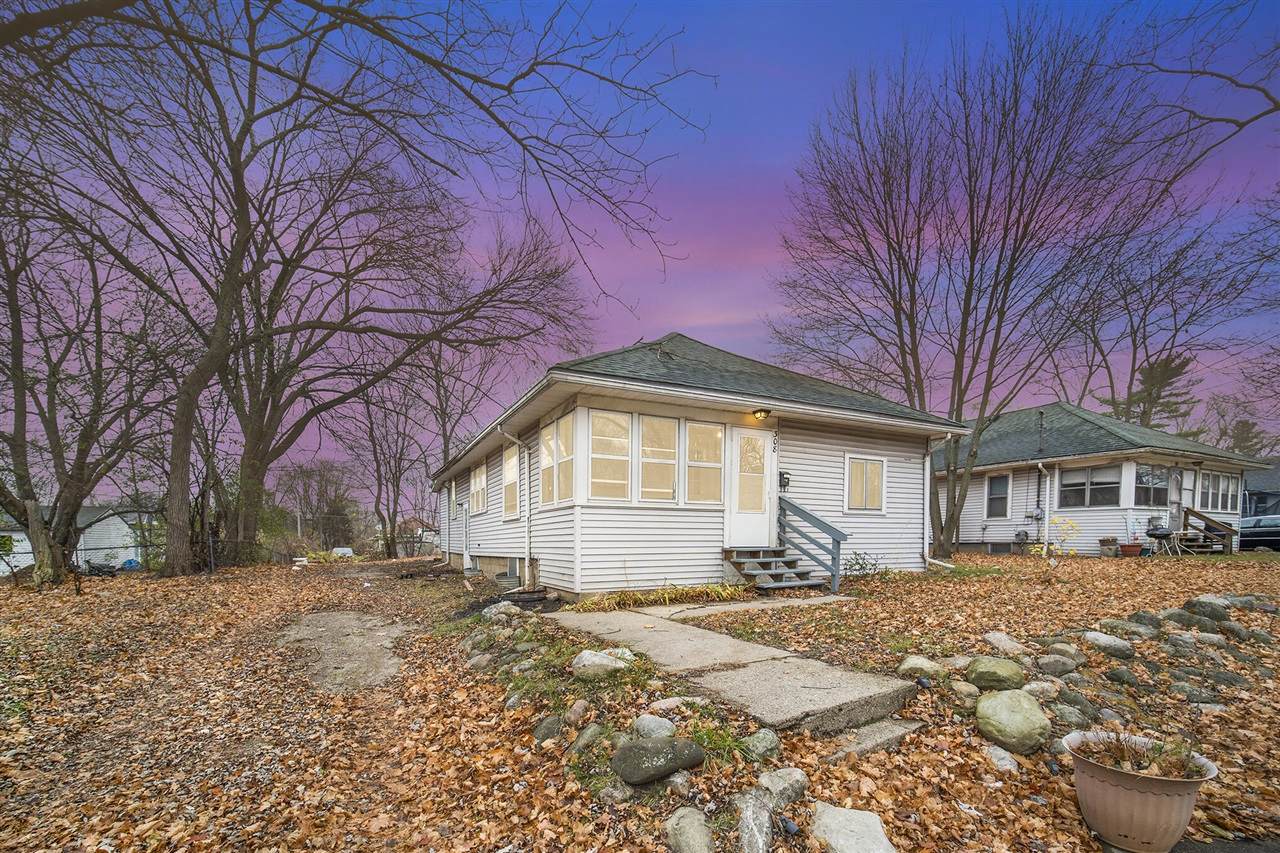 308 Robinson Street - Photo 1