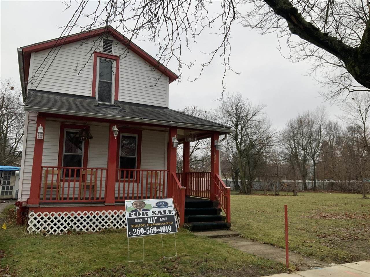 1002 Church Street - Photo 1