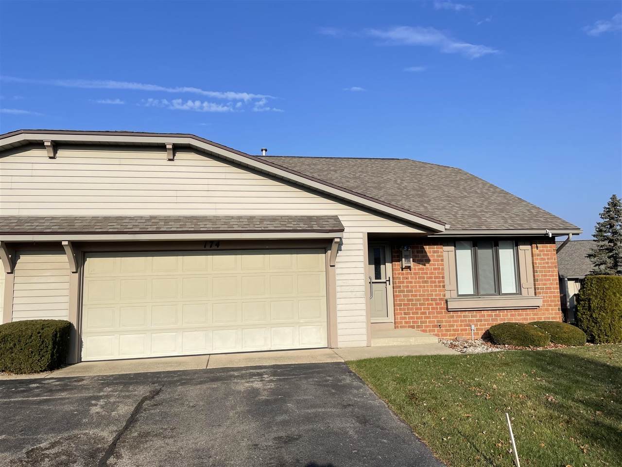 174 Zeeland Parkway - Photo 1