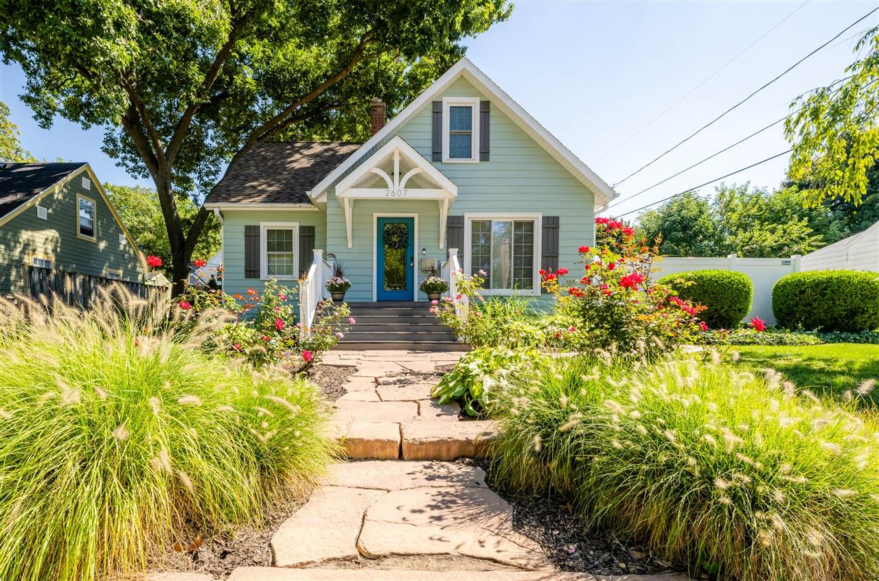 2607 State Street - Photo 1