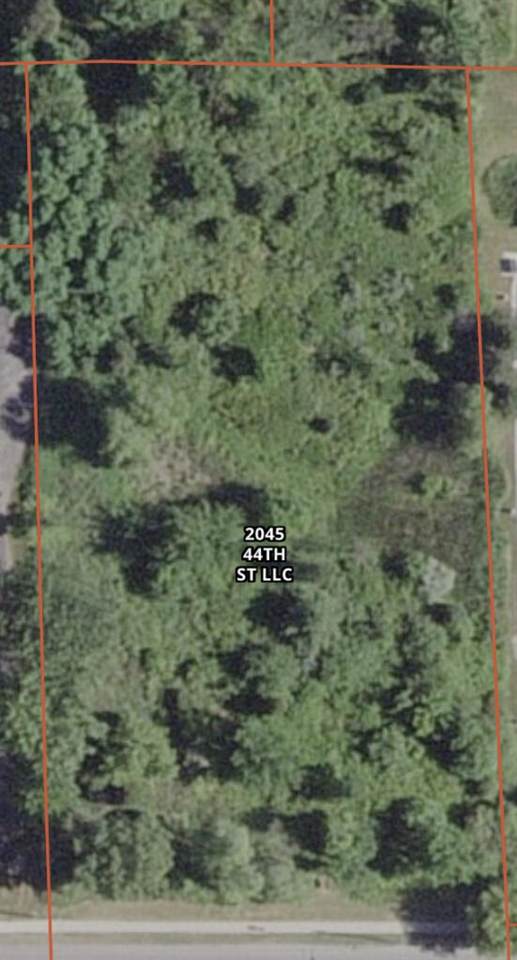 2045 44th Street Se - Photo 1