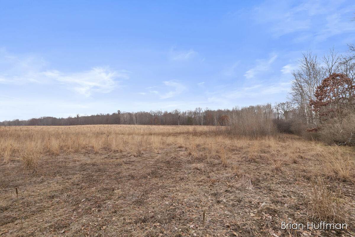 5085 21 Mile Road - Photo 1