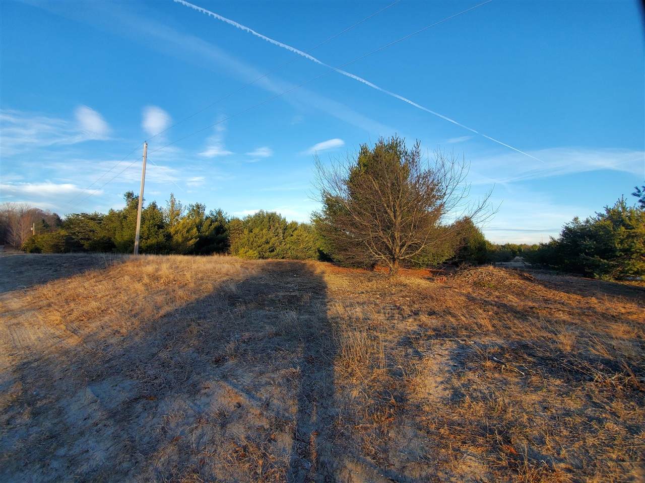 1752 Dennis Road - Photo 1