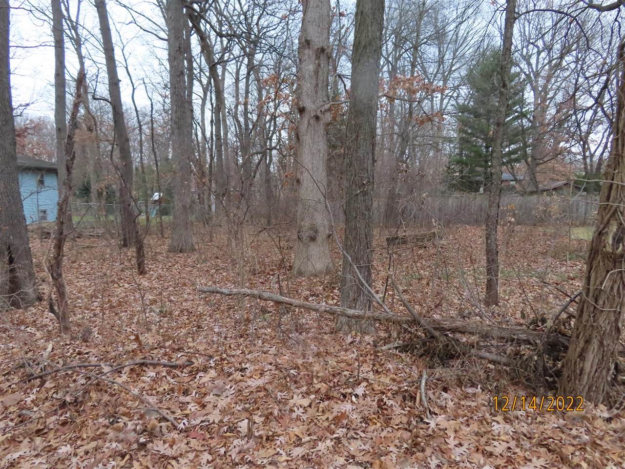 V L 8th - Photo 1