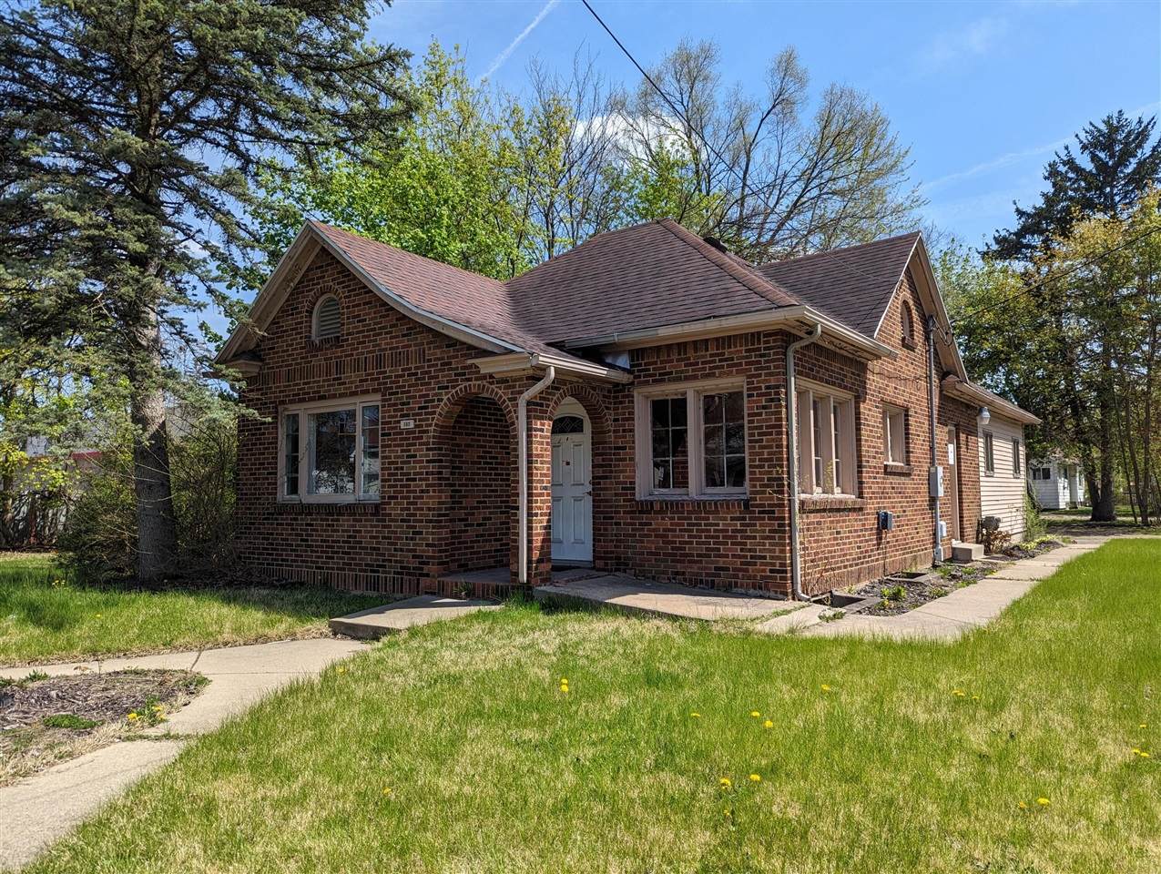 143 Prospect - Photo 1