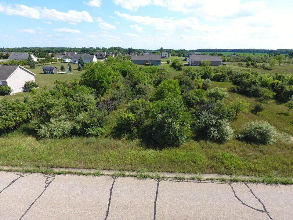 8095 Mcintosh - Photo 1