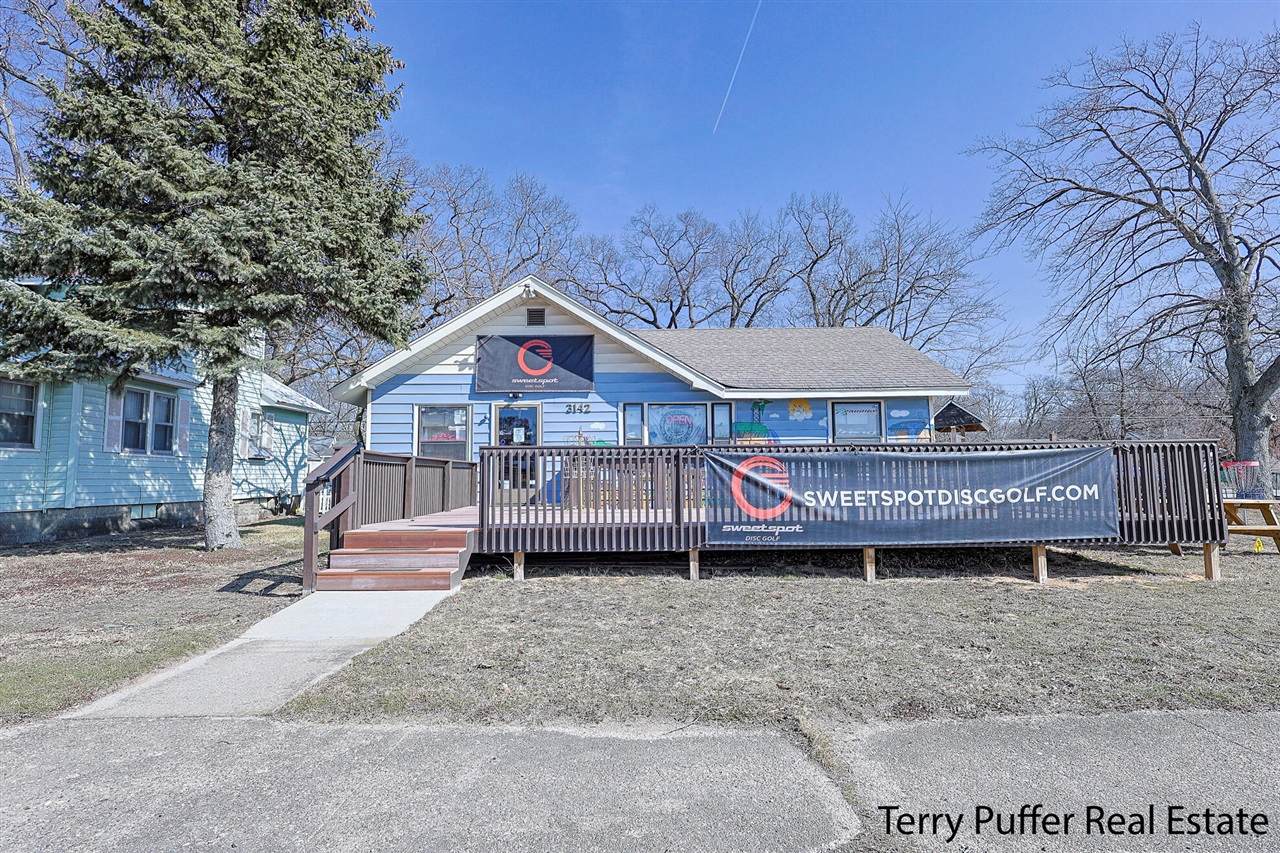 3142 Glade - Photo 1