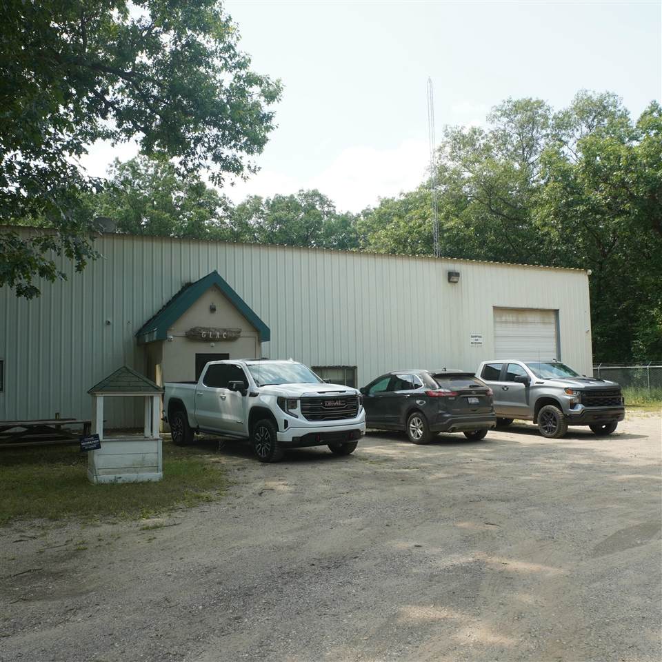 4880 126th - Photo 1