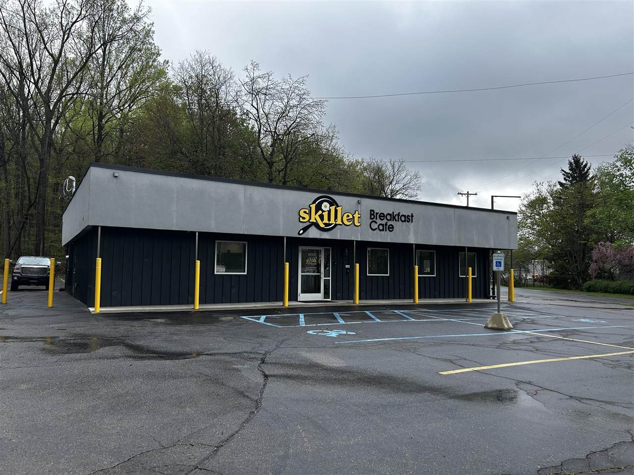 4023 Douglas - Photo 1