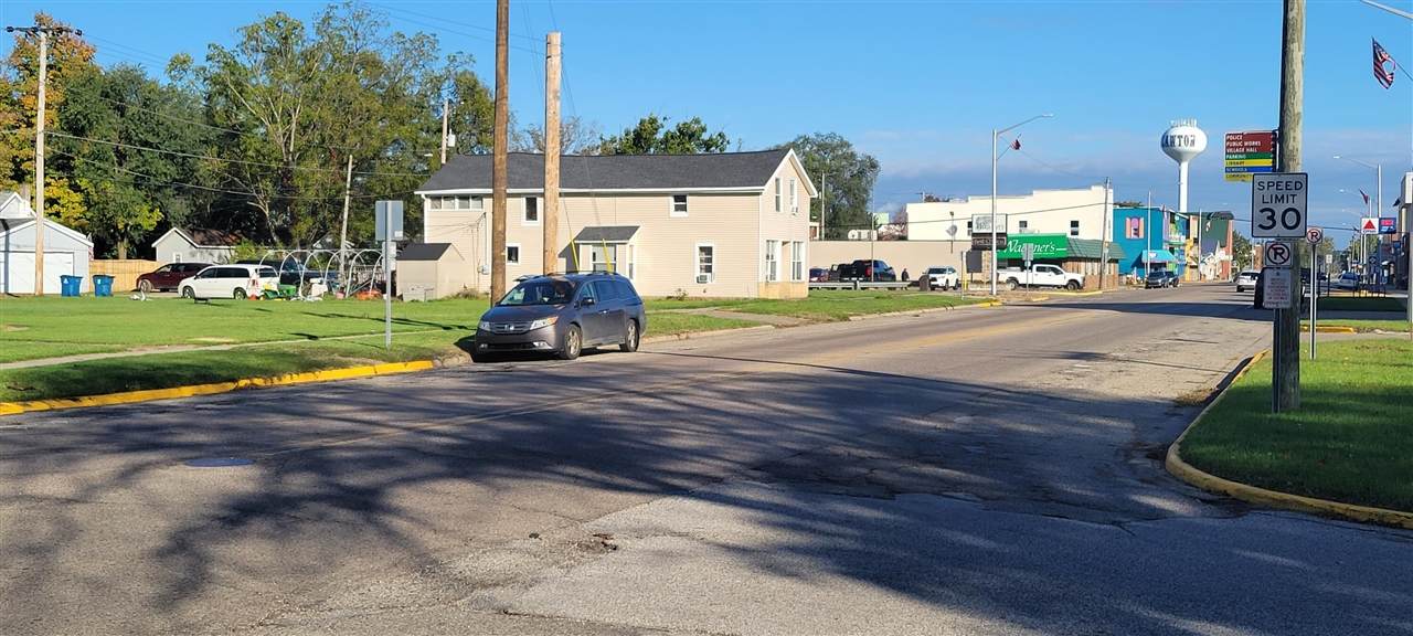 134 Main - Photo 1