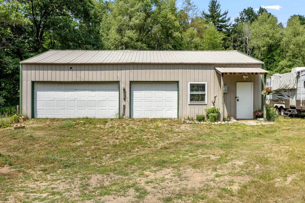 17460 Mcphail - Photo 1