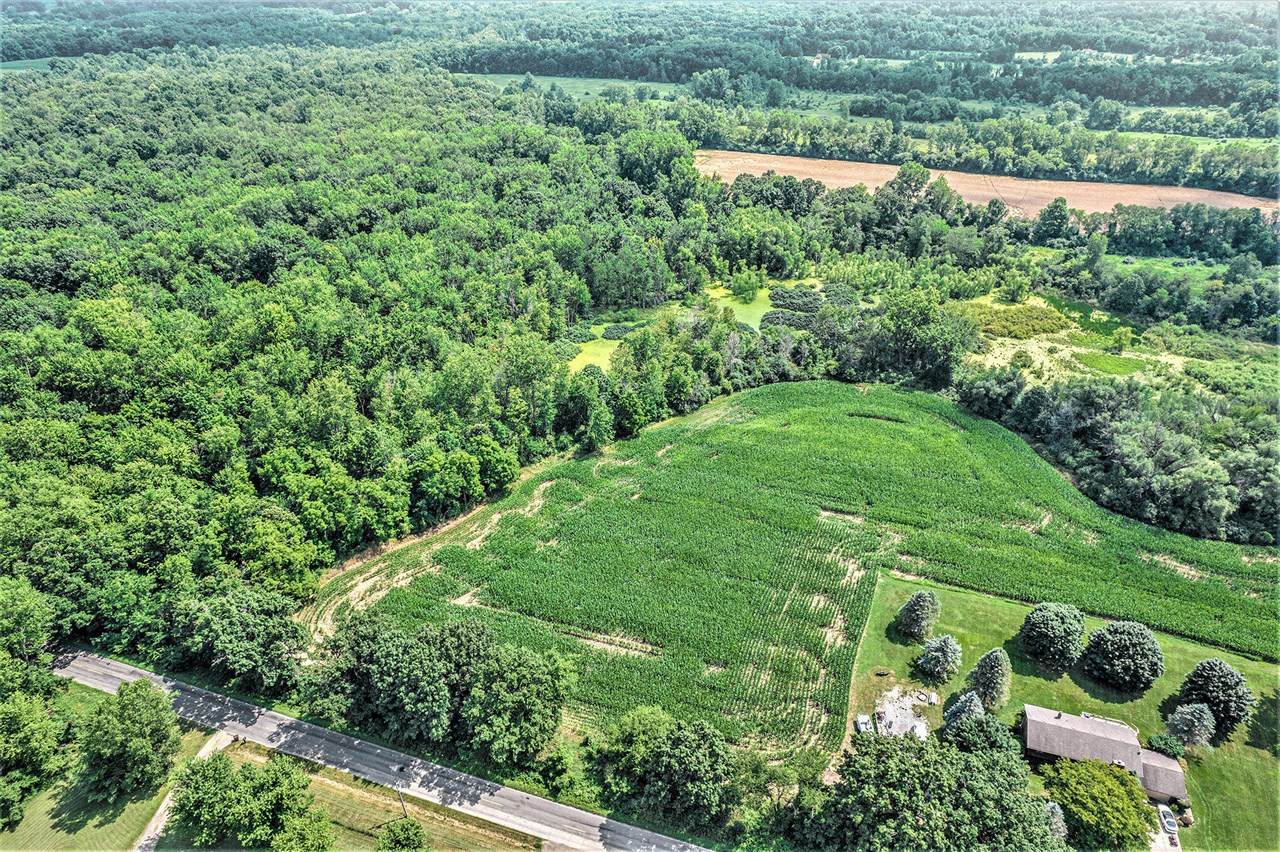 0 Maplegrove - Photo 1
