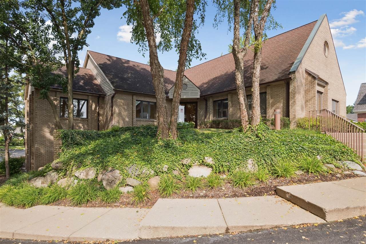 1181 Milford - Photo 1