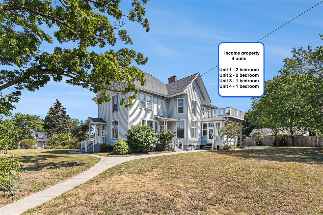 210 Lavinia - Photo 1