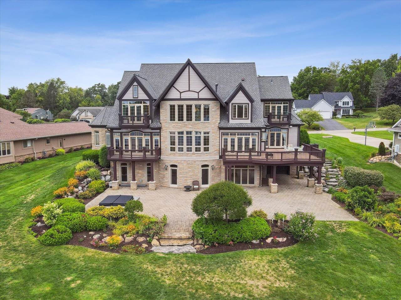 4349 Island View - Photo 1