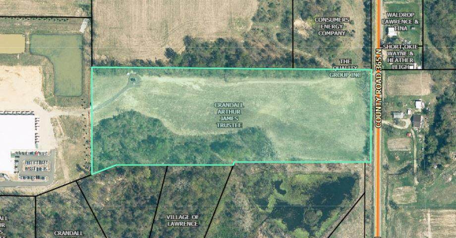  S Paw Paw St. - Photo 1