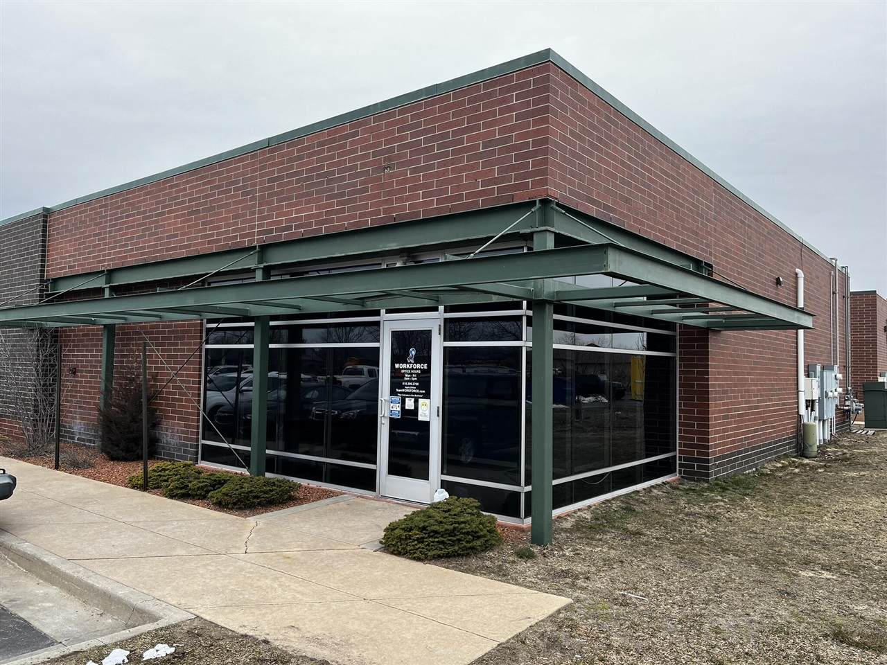 5916 Harvey - Photo 1