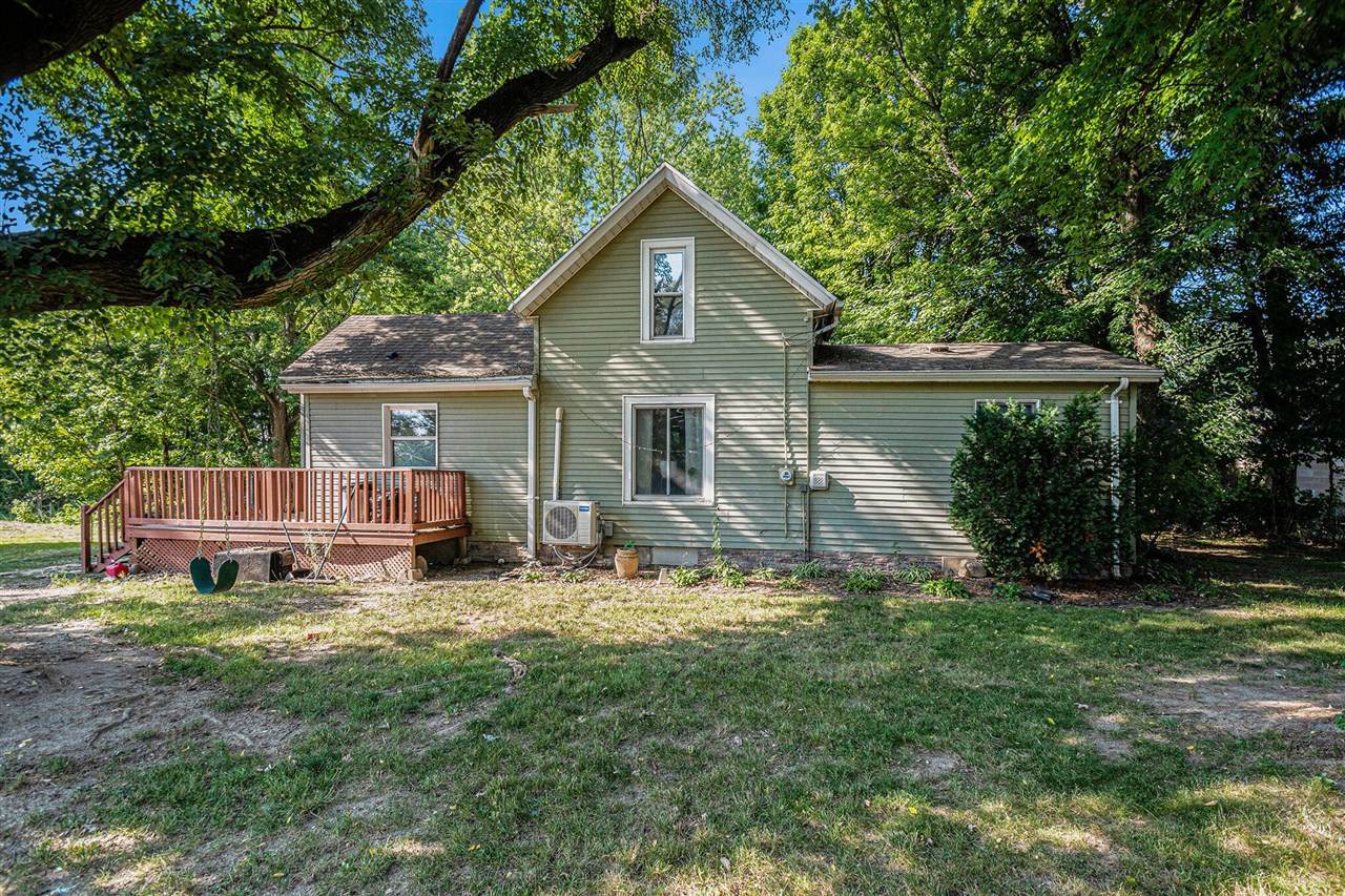 3823 Oxbow - Photo 1