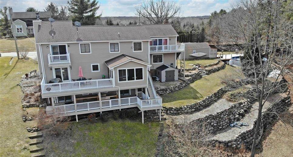 758 Eagle Hill - Photo 1