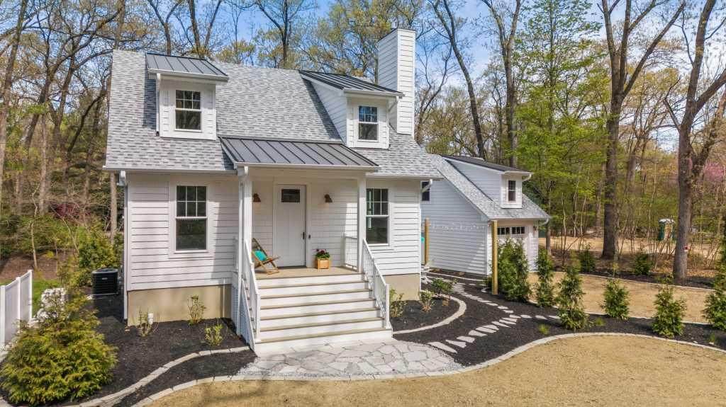 4108 Chippewa - Photo 1