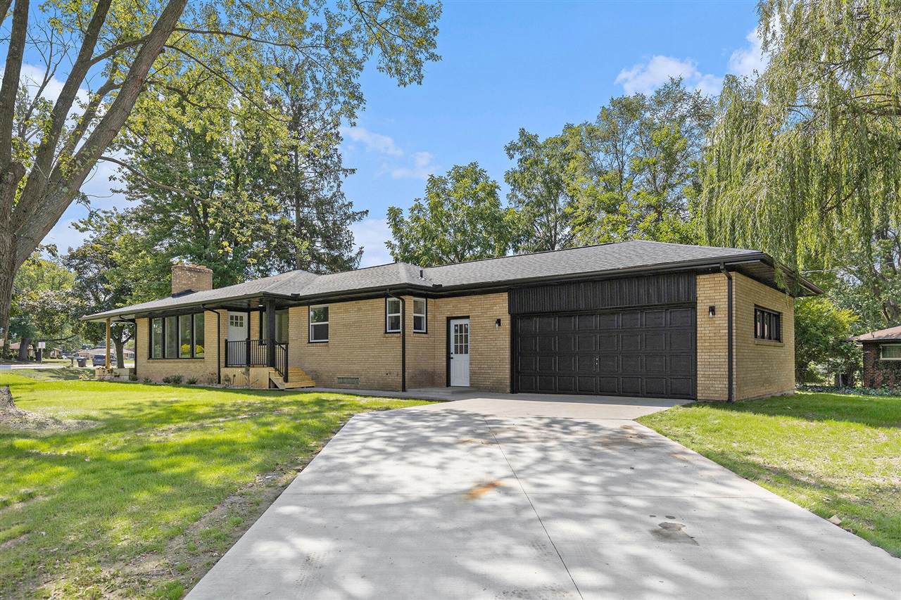 4761 Kalamazoo - Photo 1