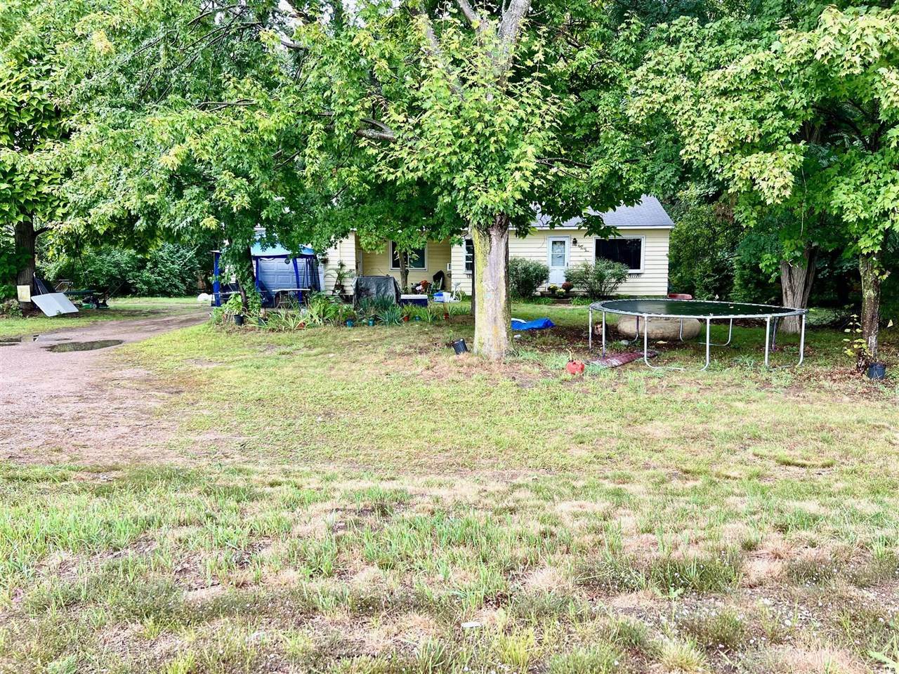 4677 Harvey - Photo 1