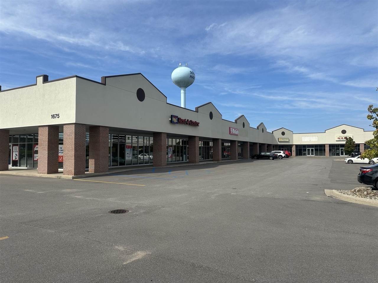 1675 Phoenix - Photo 1