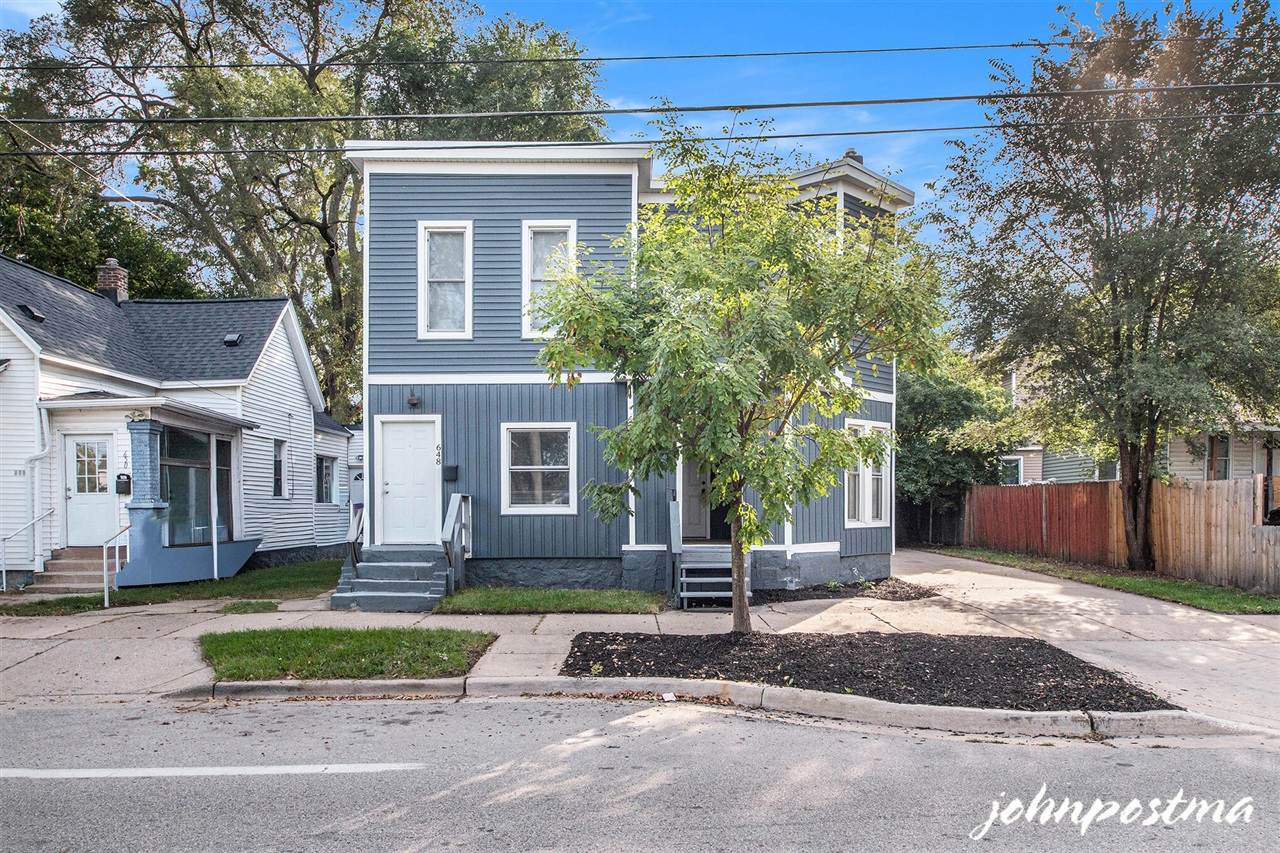 646 Broadway - Photo 1
